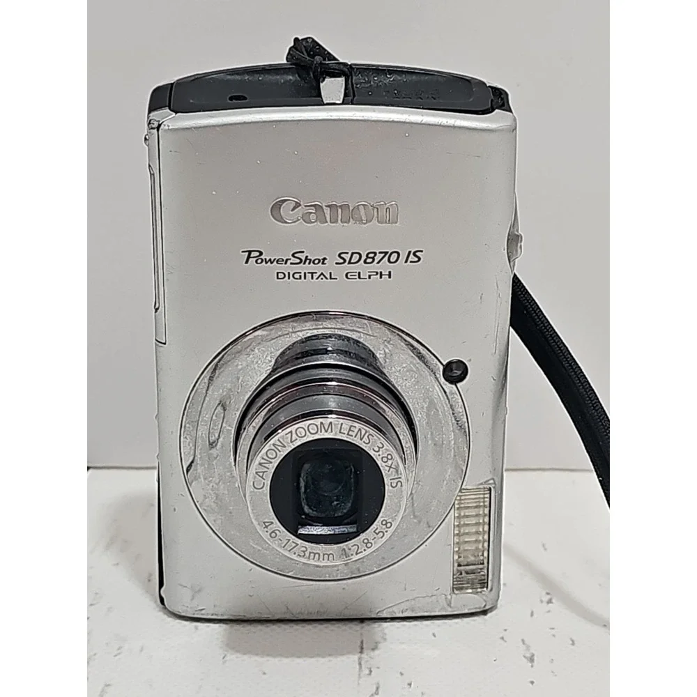 Canon PowerShot SD 870 IS Digital ELPH 8.0MP 3.8x Digital - Silver FOR PARTS